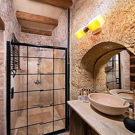 Dionysos Cave Cappadocia Otel