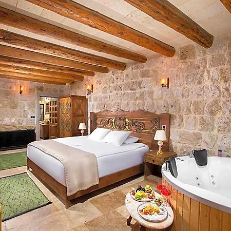 Dionysos Cave Cappadocia Otel *